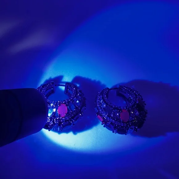 Statement cz rhinestone, possible gemstones in black "silver" earrings! - Picture 3 of 15